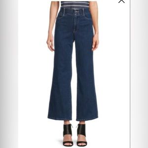 NYDJ
Cropped Bootcut Jeans- washed - Never worn